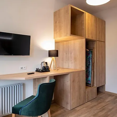 Aleksandra Курортный комплекс Tuchom